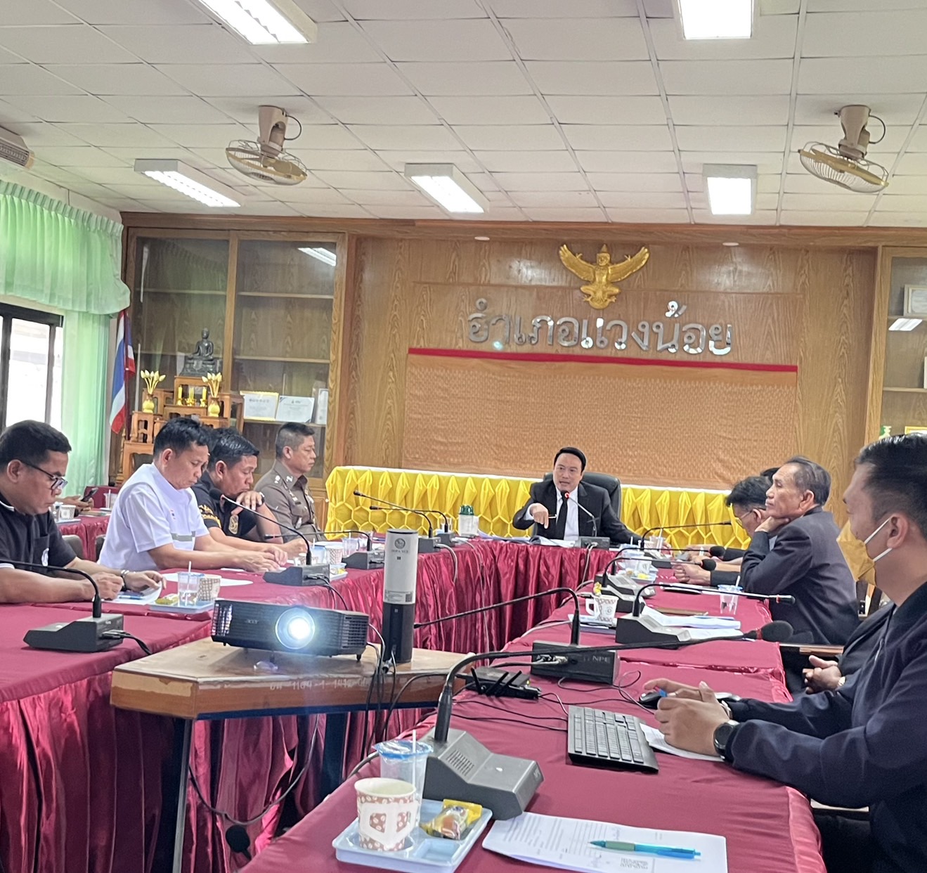 📣พช.แวงน้อย : ร่วมประชุมรับมอบนโยบายตามโครงการรวมพลังรักศรัทธาแก้ไขปัญหายาเสพติดแบบบูรณาการ