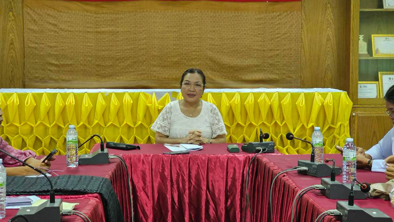 พช.แวงน้อย จัดประชุมคณะกรรมการพัฒนาสตรีอำเภอแวงน้อย วางแผนเตรียมงานวันสตรีไทย พร้อมติดตามการส่งผลงานผ้าเข้าประกวดและขับเคลื่อนงานไตรมาส 4